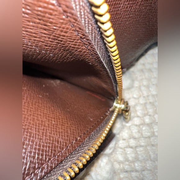 Authentic Louis Vuitton Damier long snap wallet CA0062 - Picture 12 of 14